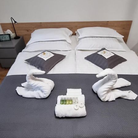 Studio Apartment Naehe S-Bahn Inklusive Parkplatz Oberesslingen Экстерьер фото